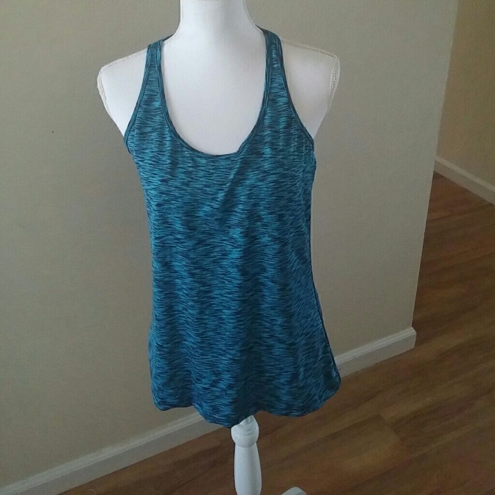 Bundle. Sports Tanks Tops